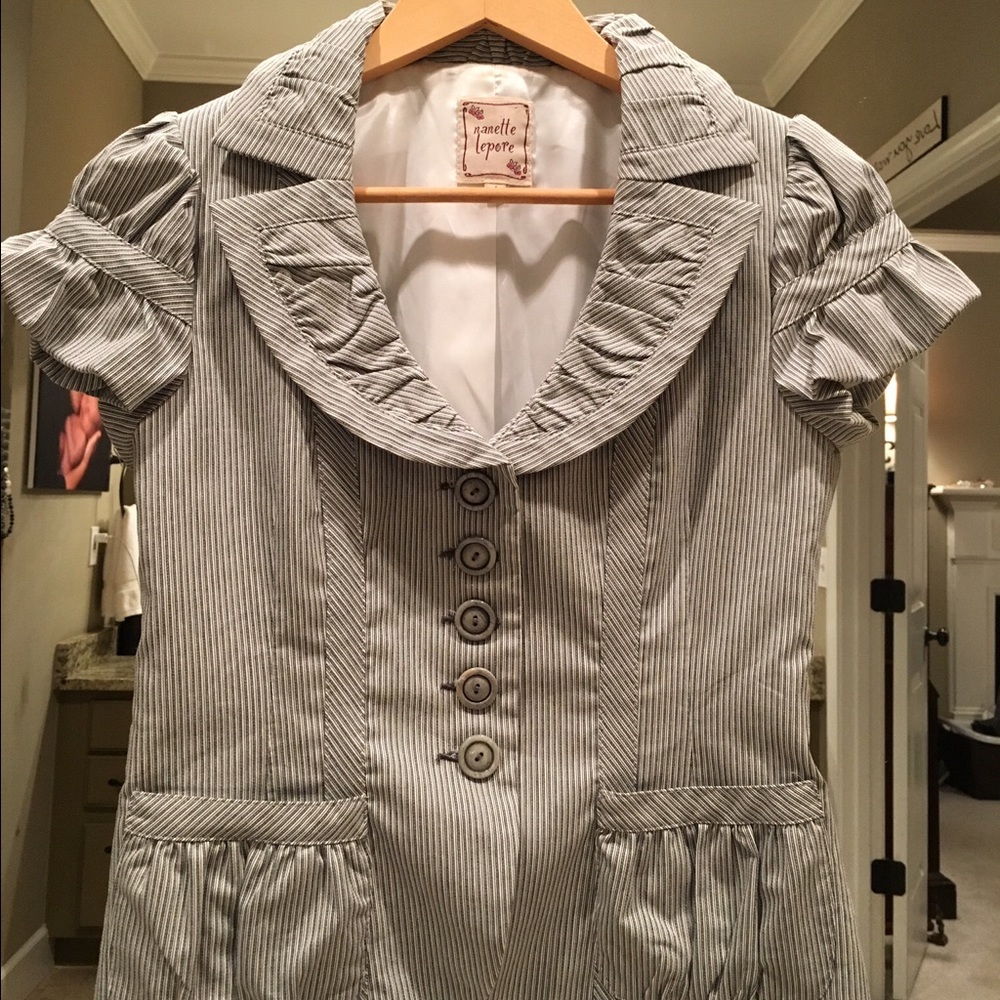 Nanette Lepore Short Sleeve Tailored Jacket/Top