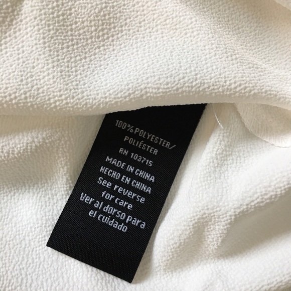 NEW White CZ Button Blouse - Picture 4 of 7