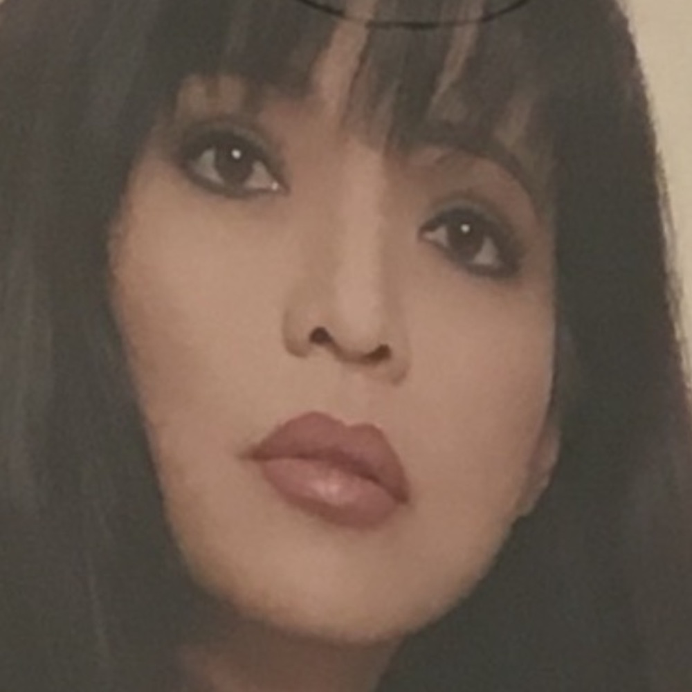 Meet your Posher, Thuy