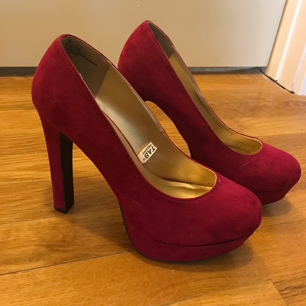 Magenta Heels