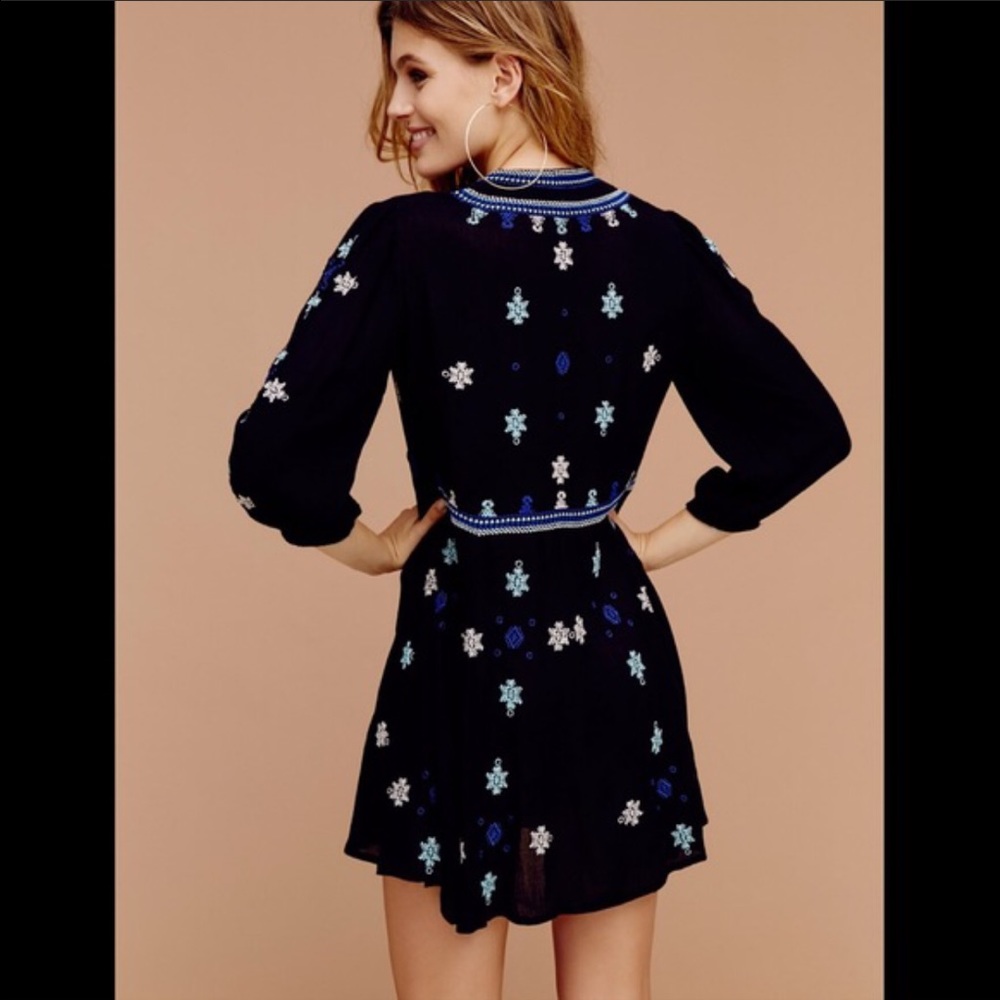 ❗️LAST CHANCE LOWEST❗️ FREE PEOPLE swing dress - Picture 3 of 4
