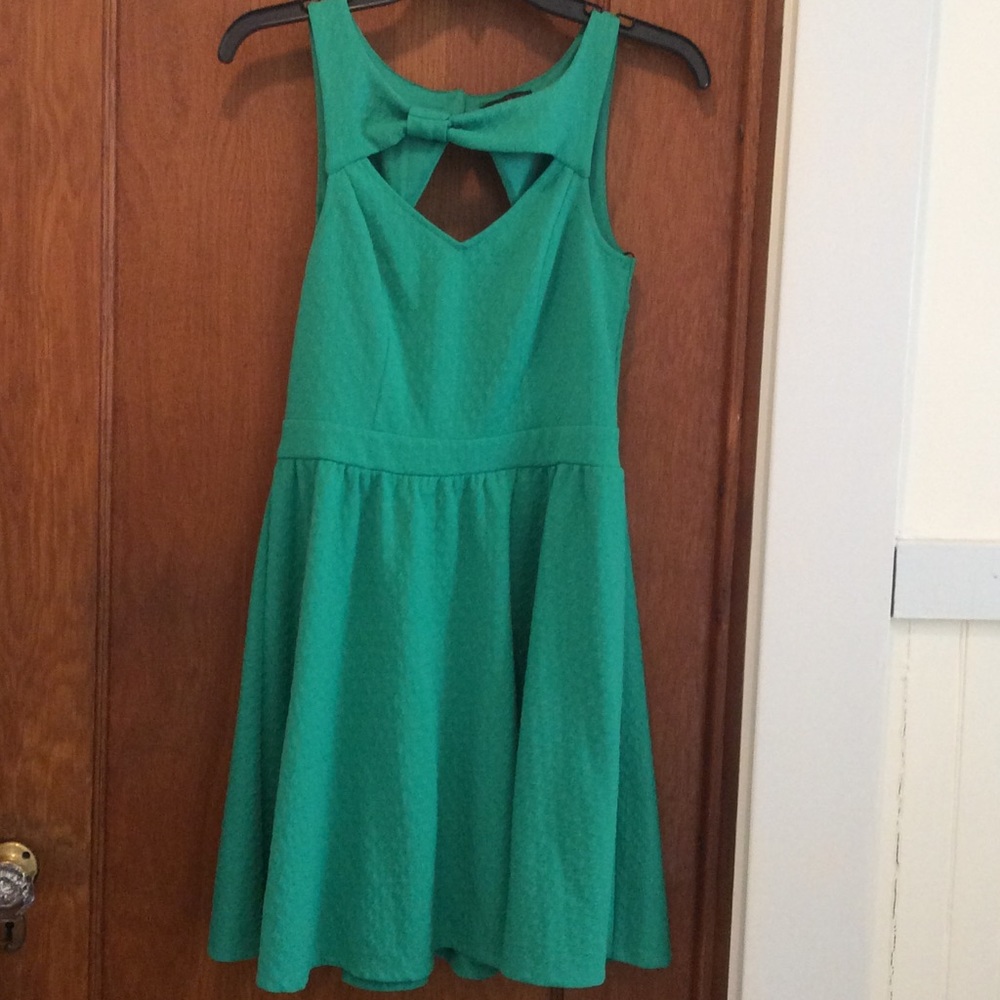 Green cutout dress