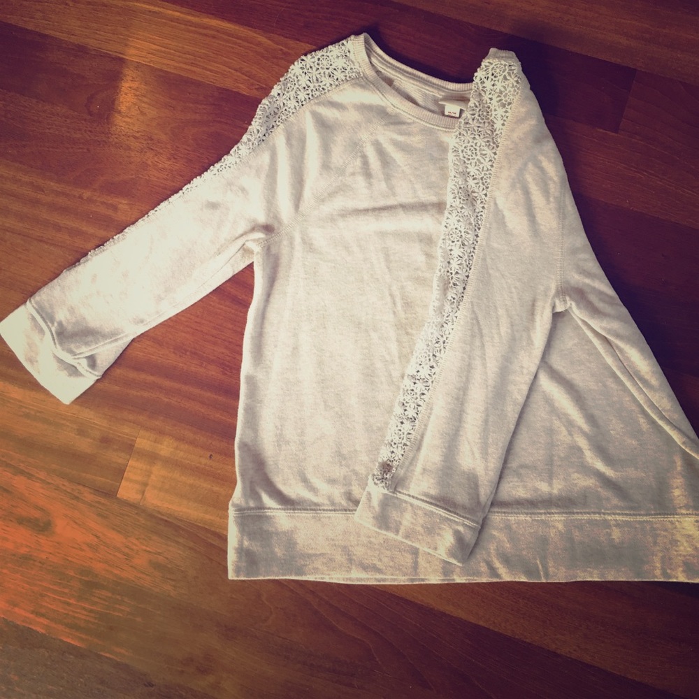 NWOT Lace sleeve cream sweater. NEVER WORN!