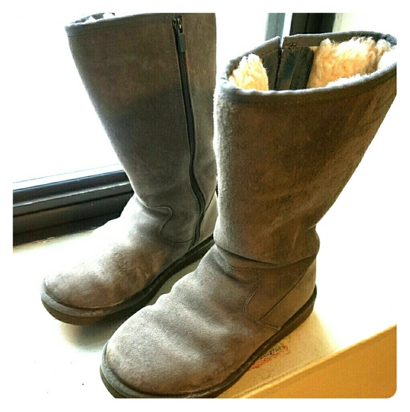 UGG Womens Authenitc Sumner Boots in Gray - Picture 1 of 7
