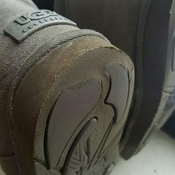 UGG Womens Authenitc Sumner Boots in Gray - Picture 5 of 7
