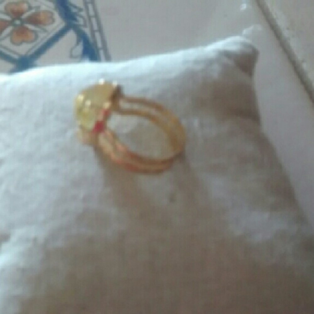 Cocktail Ring - Picture 4 of 4