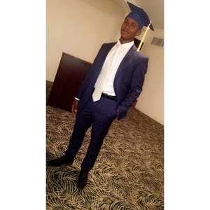 Meet your Posher, Claude hassan