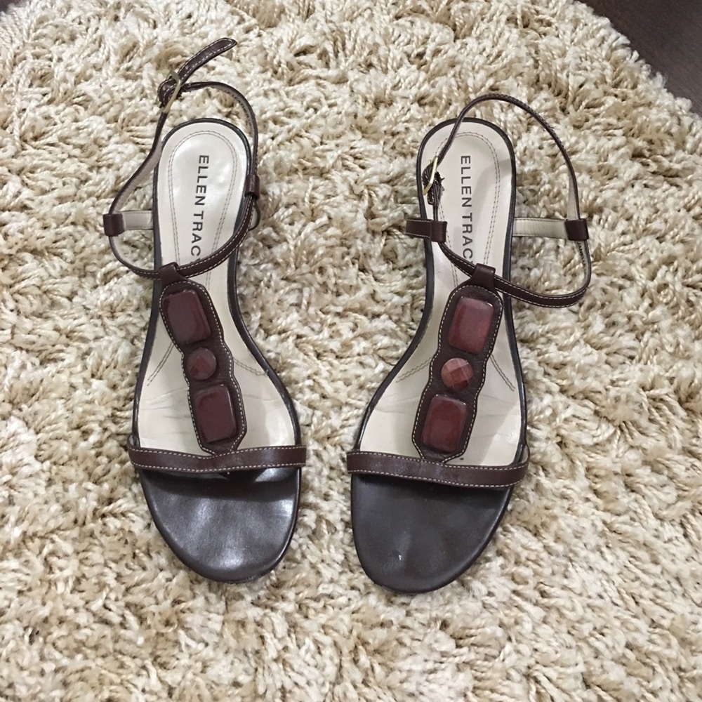 Ellen Tracy wedge sandal