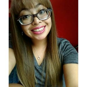 Meet your Posher, Mel