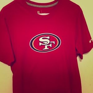 Nike San Fran 49ers tshirt