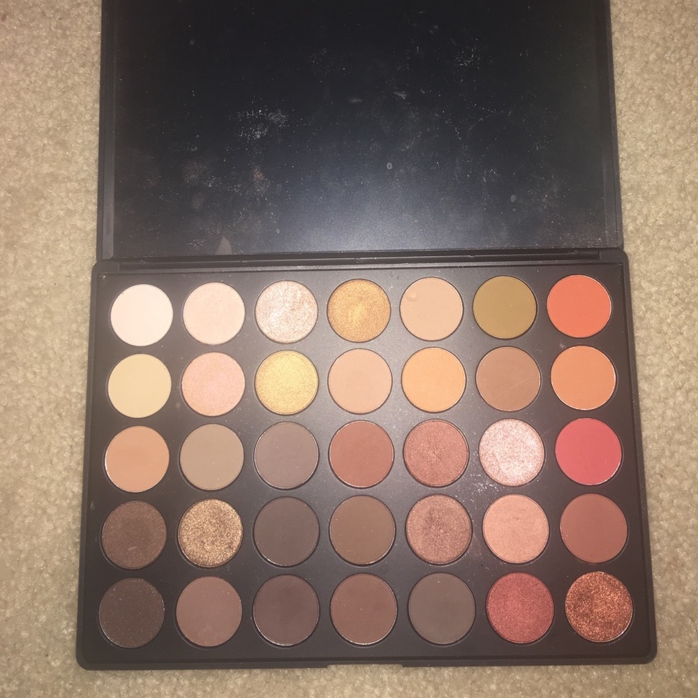 Morphe 350 pallet