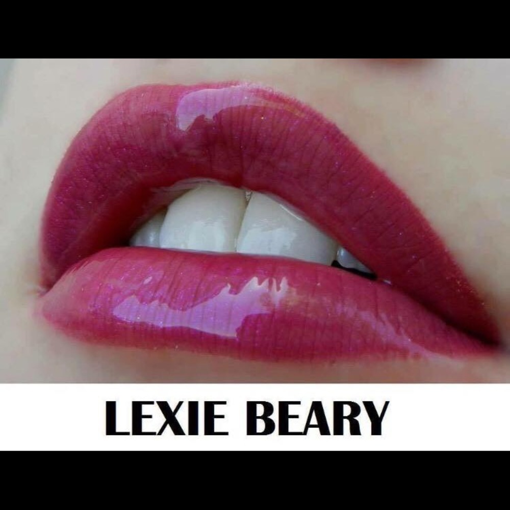 BNWT LipSense Lexie Berry
