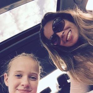 Meet your Posher, Linda