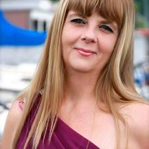 Meet your Posher, Vicki