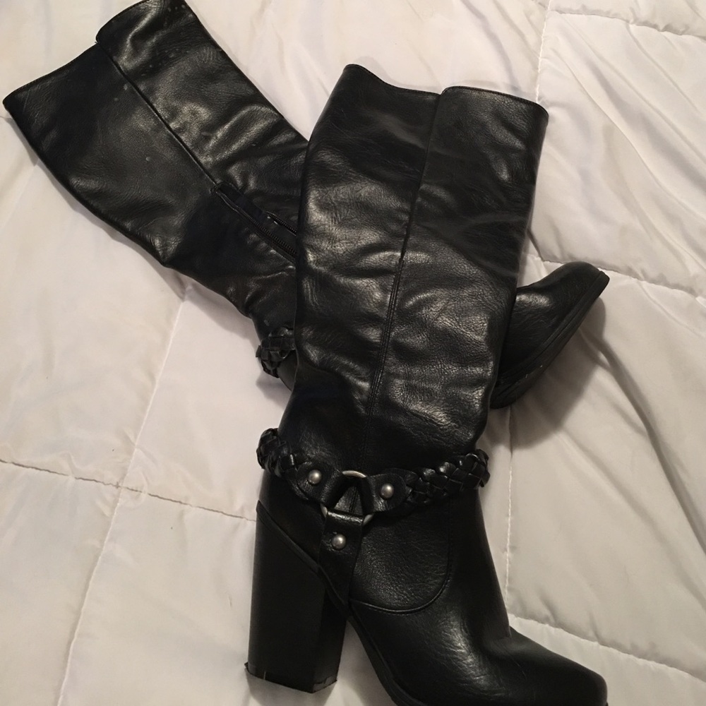 PRICE DROP ‼️Boots