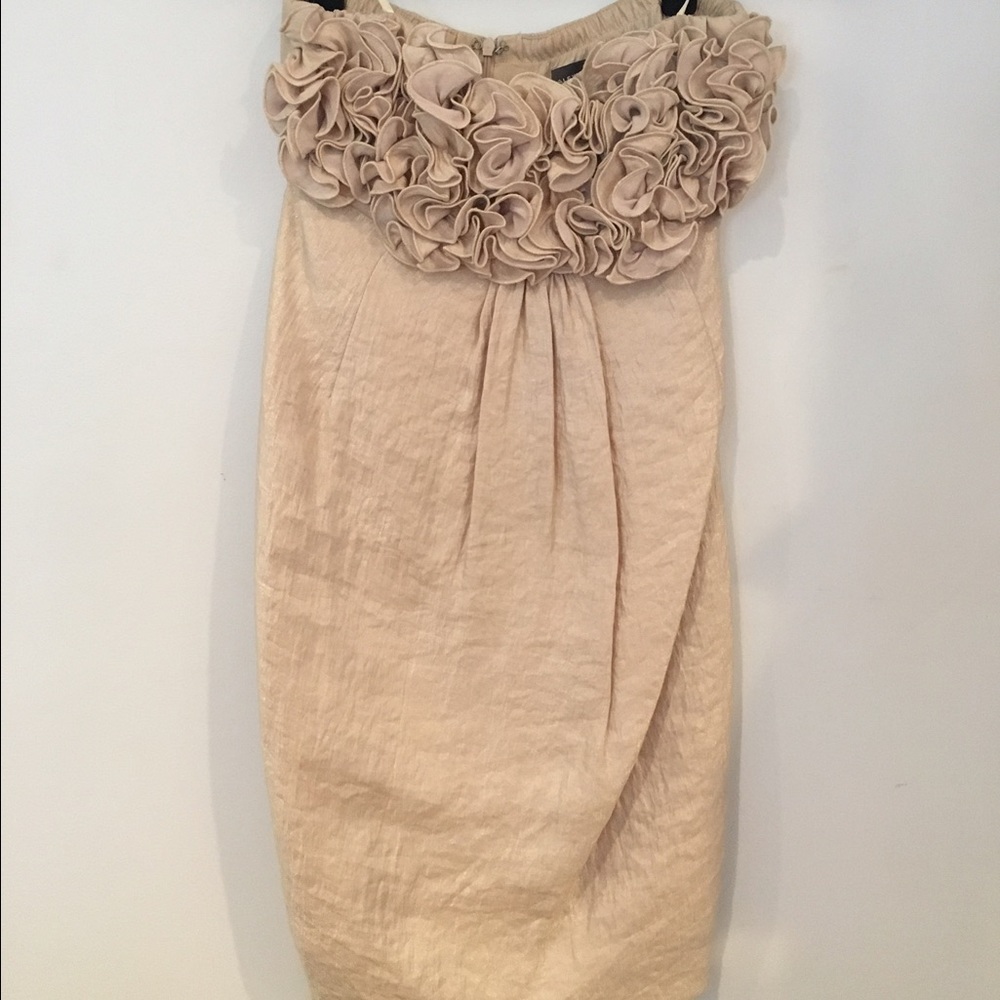 Alexia Admor Strapless Gold Dress