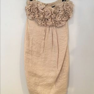 Alexia Admor Strapless Gold Dress