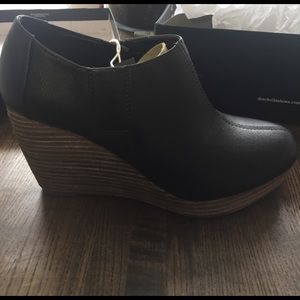 Woman's Dr Scholl's Harlie Bootie