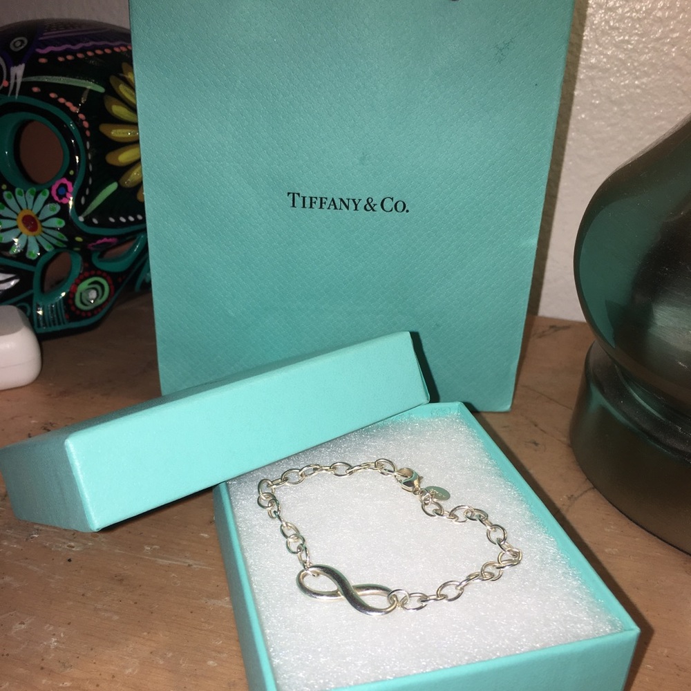 Tiffany & Co. Infinity Bracelet - Picture 3 of 4