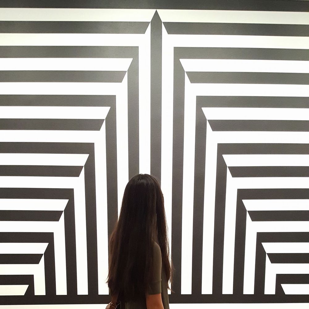 Meet your Posher, Caitlin