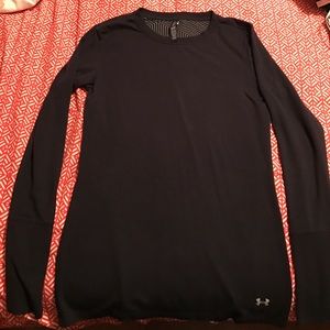 Under armour cold gear long sleeve SIZE M