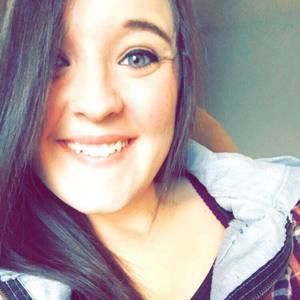 Meet your Posher, Alexis