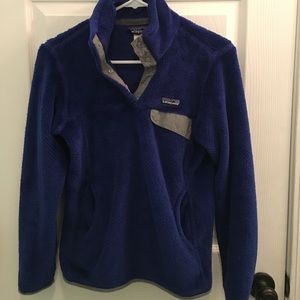 Blue Patagonia snap pullover
