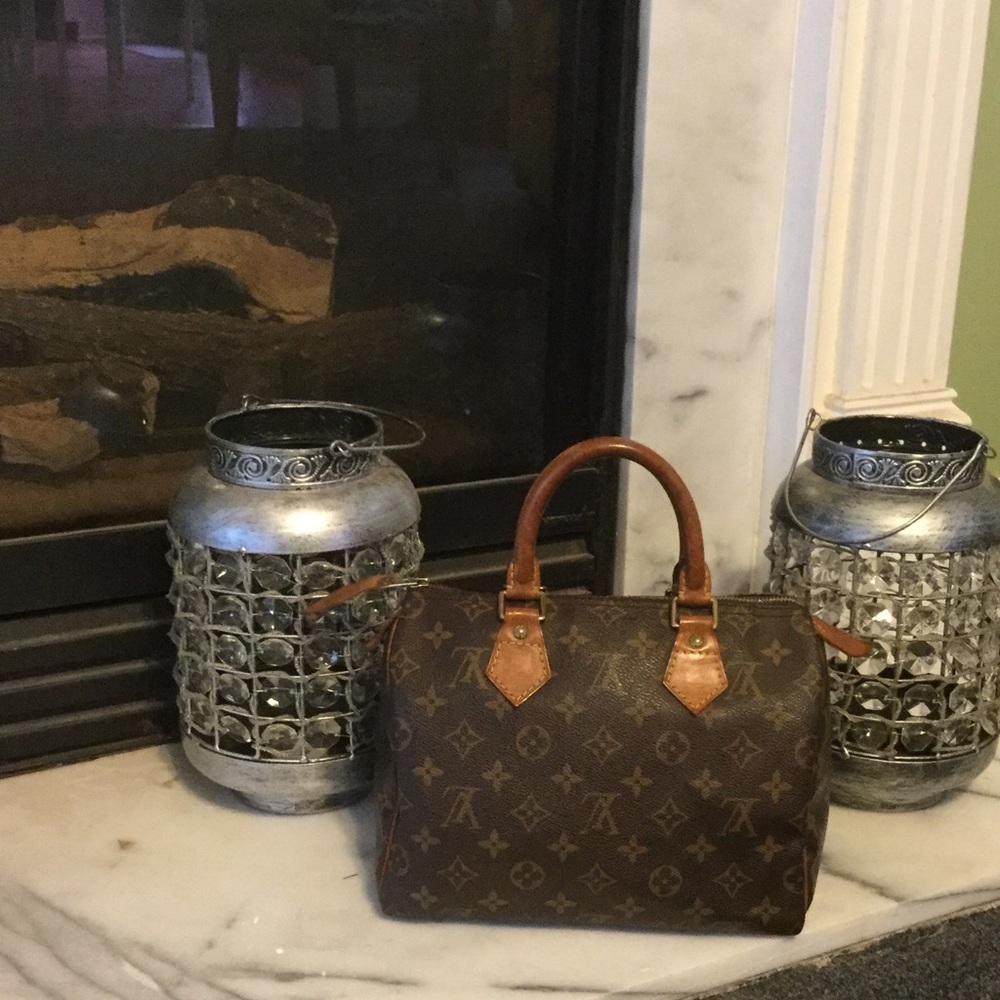 Louis Vuitton Speedy 25