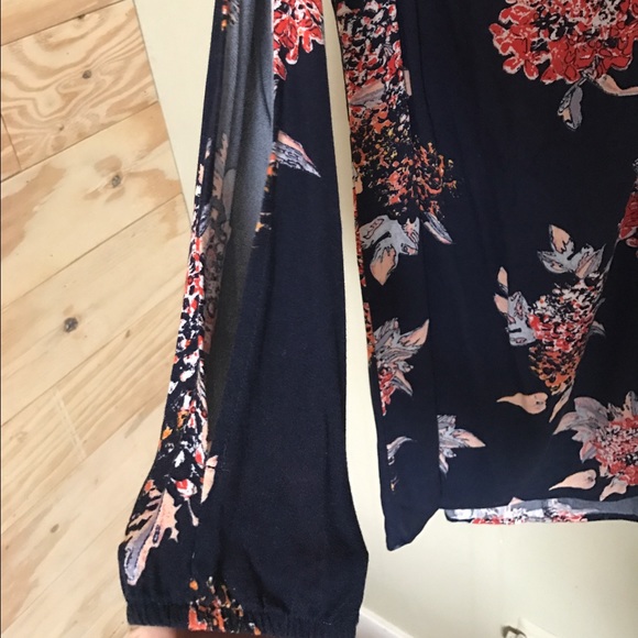 Floral Navy Dress - Picture 2 of 4