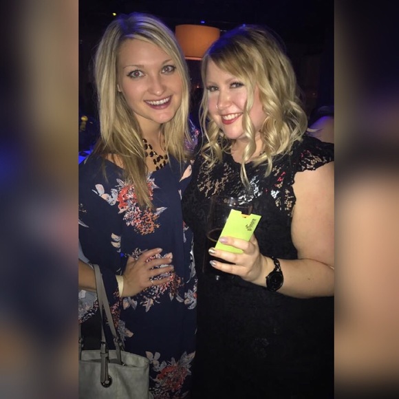 Floral Navy Dress - Picture 4 of 4