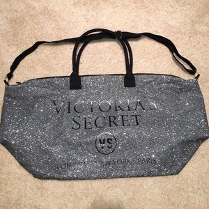 Victoria's Secret weekend duffel bag