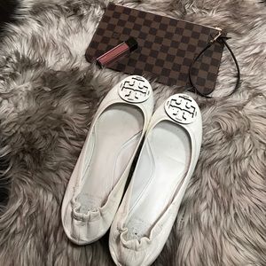 Tory Butch Reva Flats in White