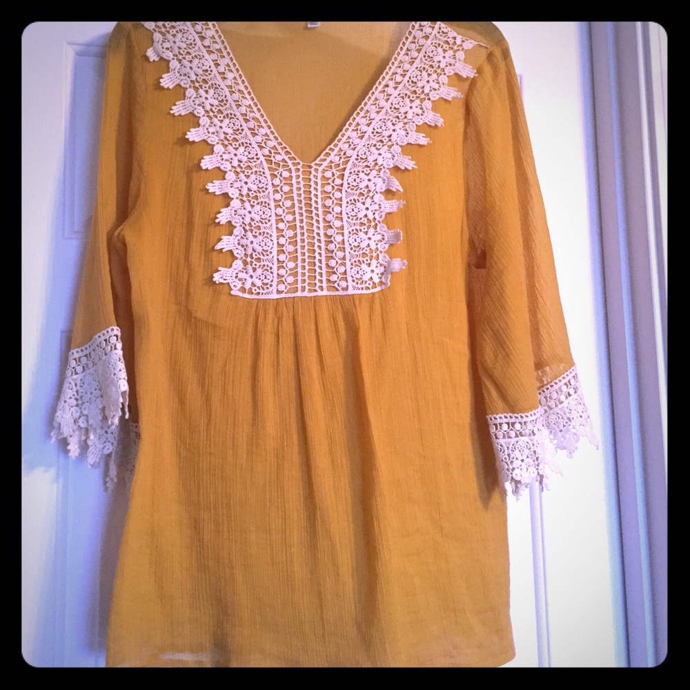 Boutique tunic