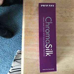 Pravana hair color black