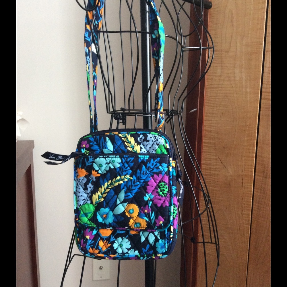 Cross body Vera Bradley bag