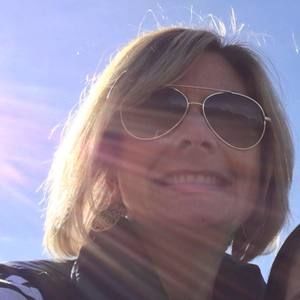 Meet your Posher, Carol