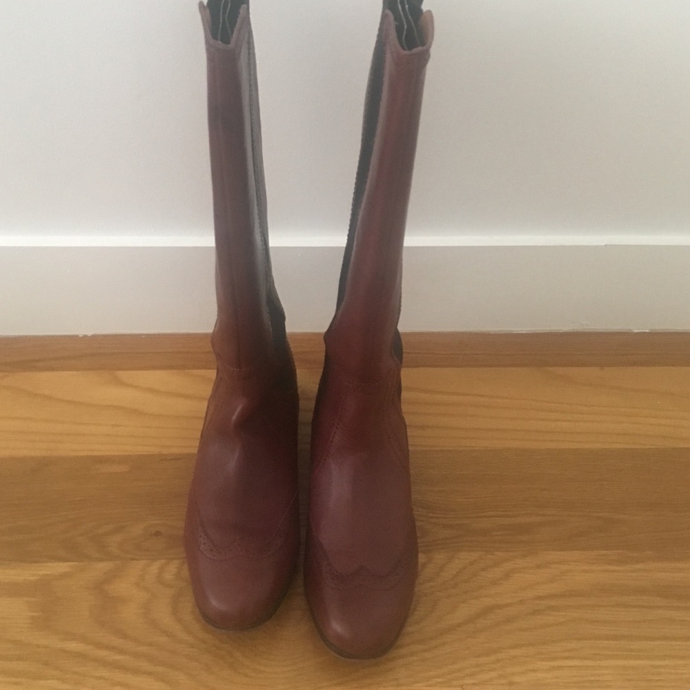 Zara boots (size 39, burgundy)