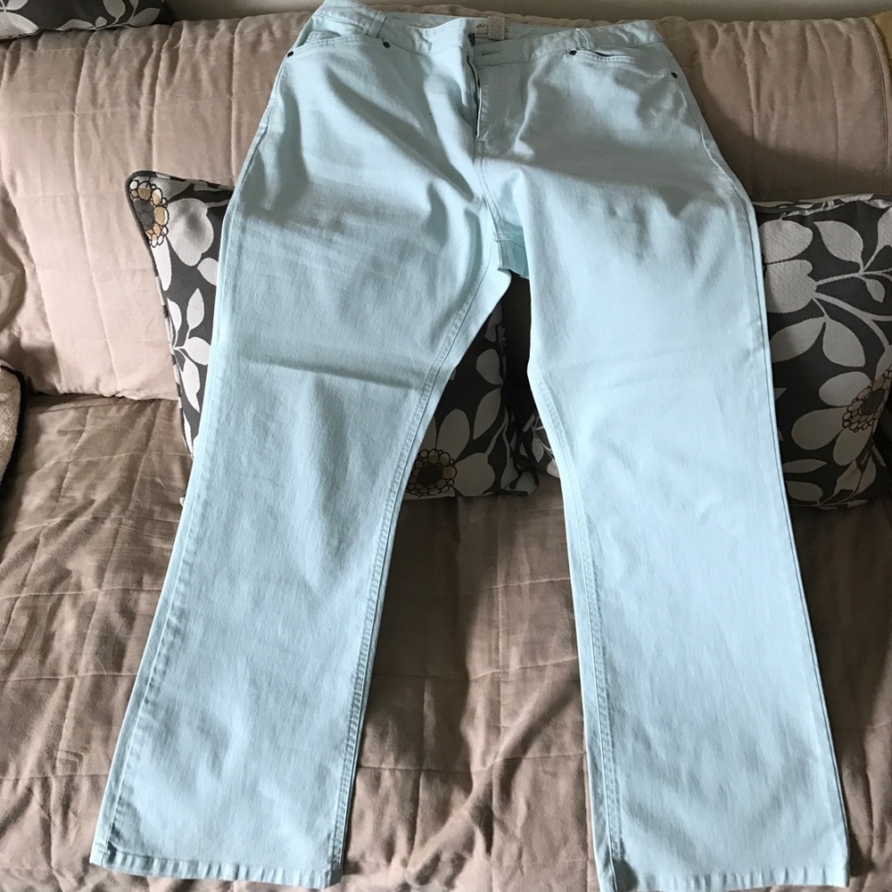 Mint Jeans