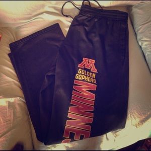 Under Armor Gopher  XL sweatpants