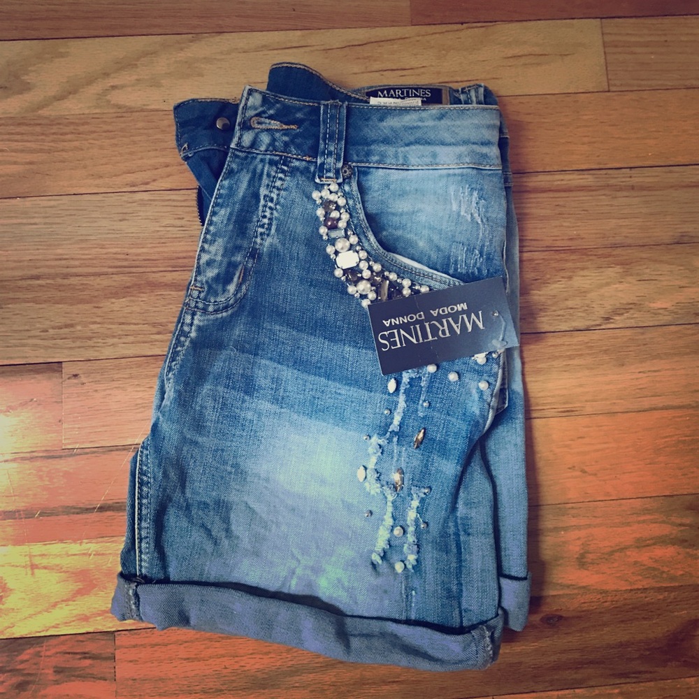🔹Moda Donna Shiny Denim Shorts!!🔹 | New With Tag