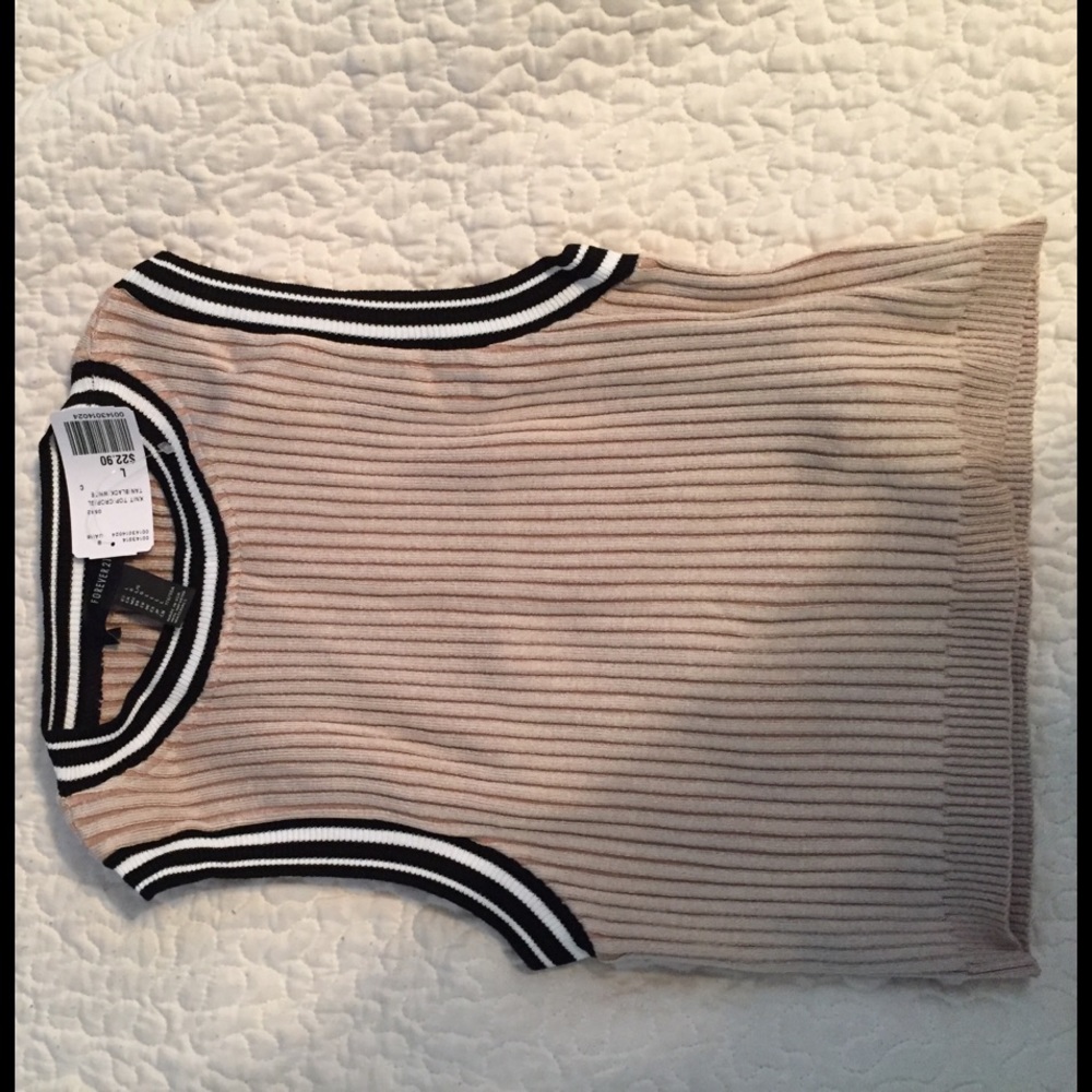 Forever 21 Beige Knit Crop Top
