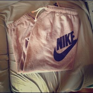 Nike Size M Joggers