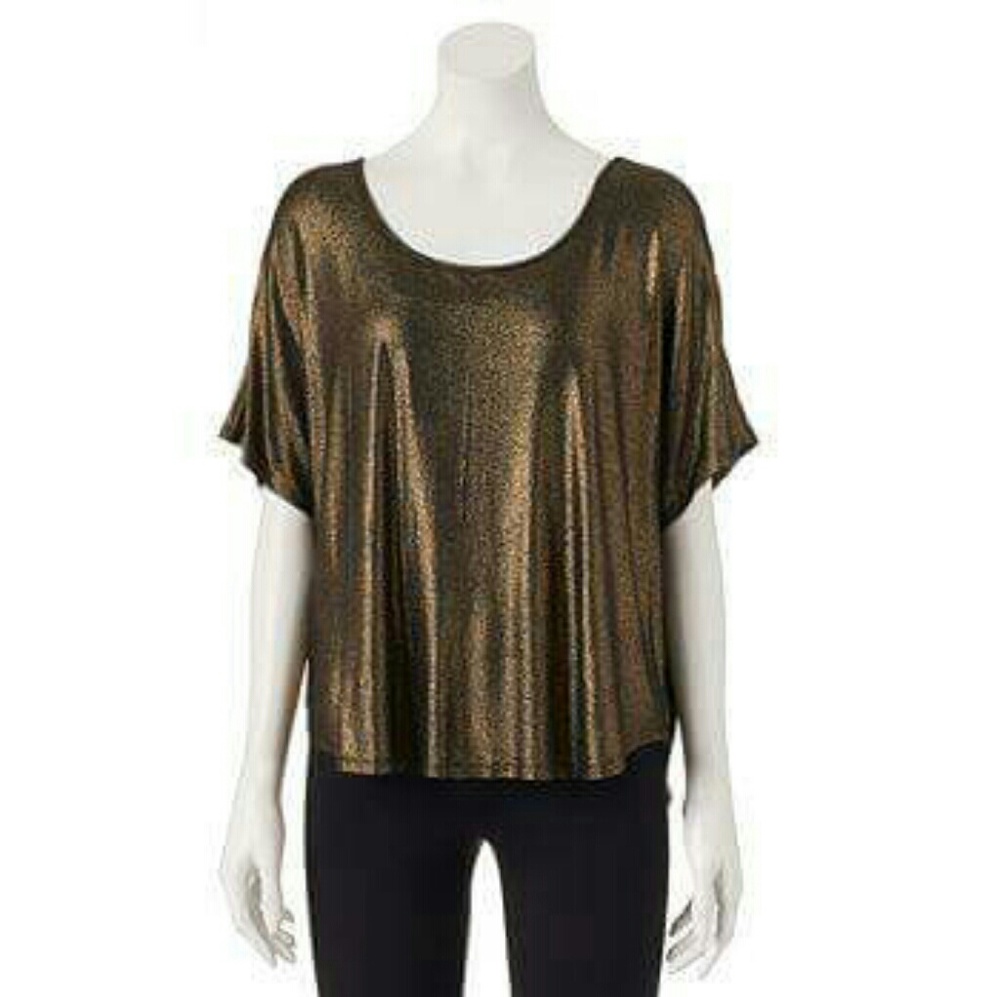 Juicy Couture Gold Metallic top, new never worn