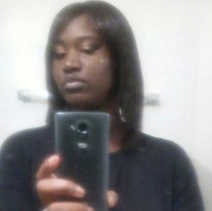 Meet your Posher, Crystal