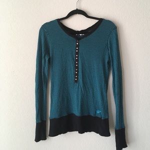 Roxy brand thermal top