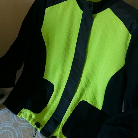 Jacket - Picture 3 of 5