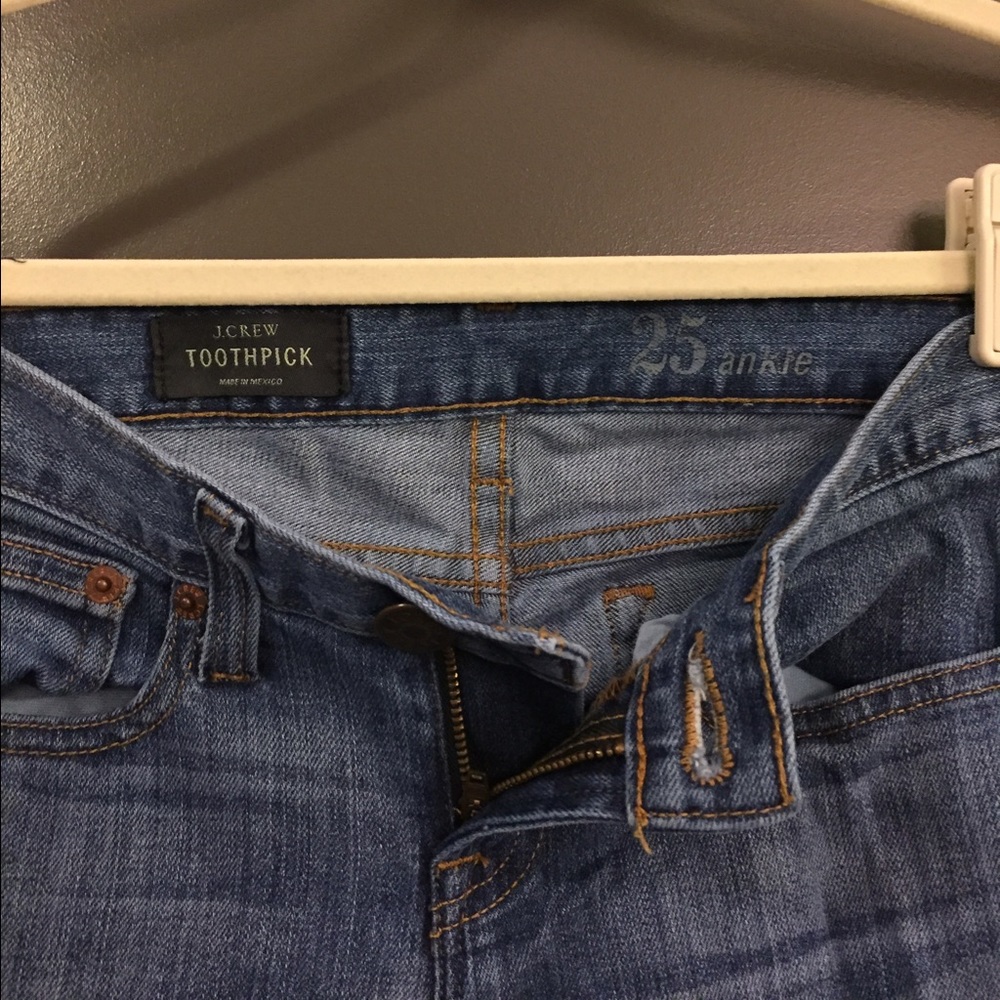 Toothpick jeans