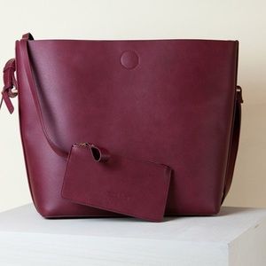 Angela Roi Jules Bucket Bag -Bordeaux 100% Vegan!