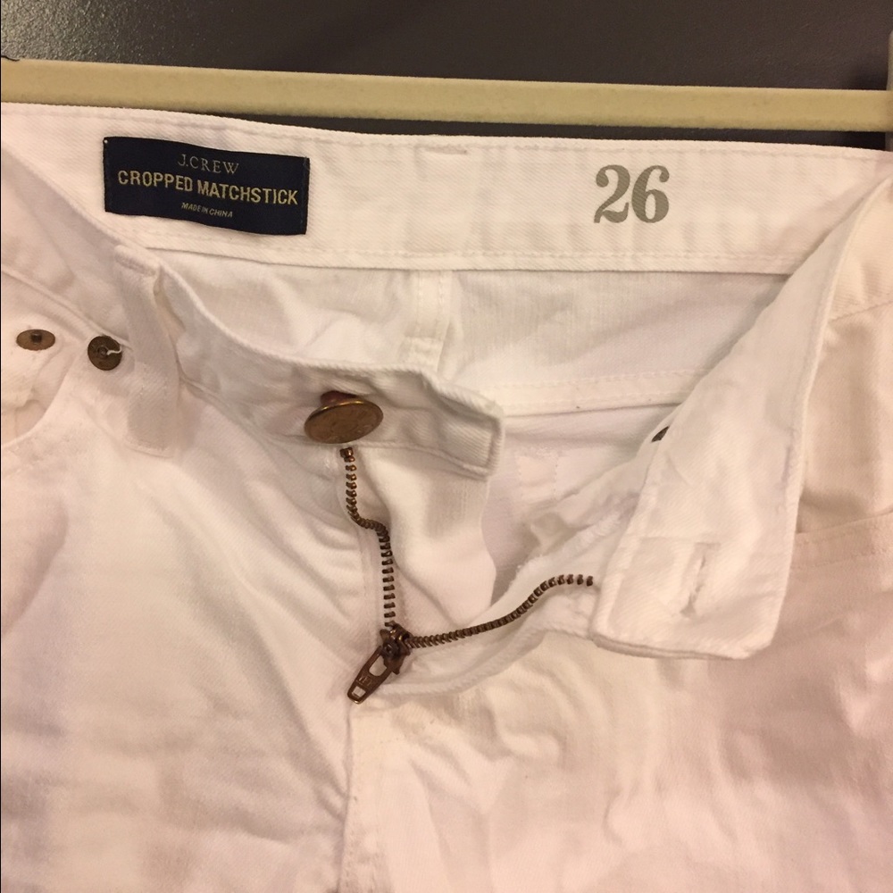 White skinny jeans
