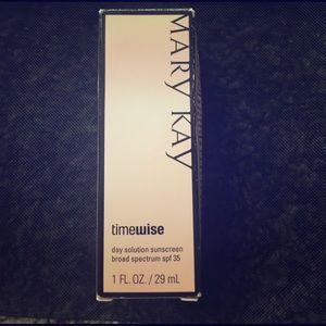 Mary Kay timewise day solution